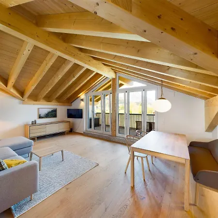 Gipfelkreuz Mit Sauna جارمش بارتنكيرشن